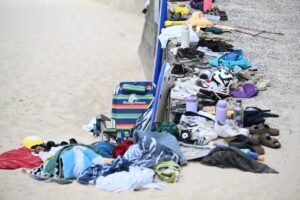 Bondi beach gun shoot 